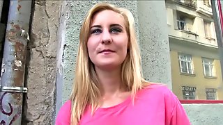 PublicAgent Hot blonde babe fucks a stranger